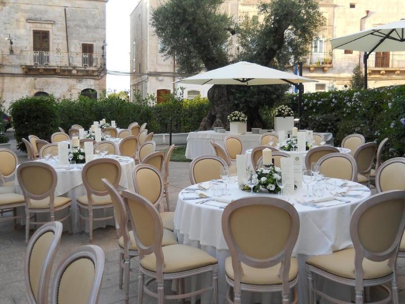 Ostuni Palace - Hotel Bistrot & Spa Exterior photo